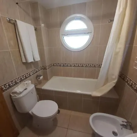 Апартаменты Parque Carolina Коста-дель-Силенцио