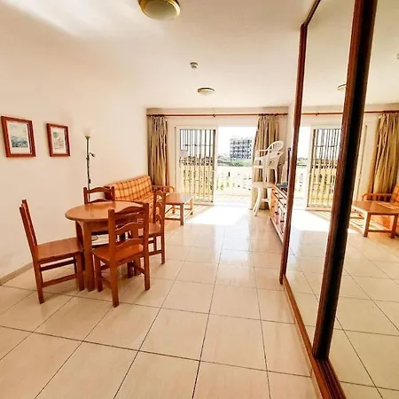 Parque Carolina * コスタ・デル・シレンチオ