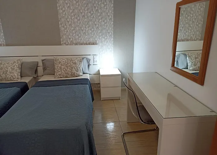 Parque Carolina * Коста-дель-Силенцио